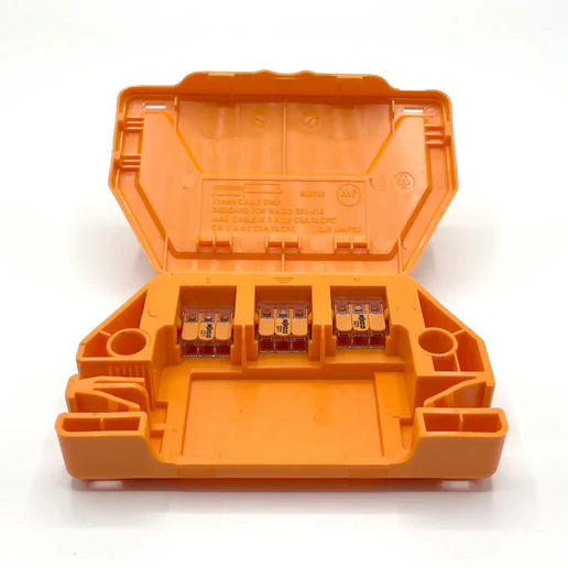 Quickfix JB-32 32A Junction Box with 221 Series Wago Connectors