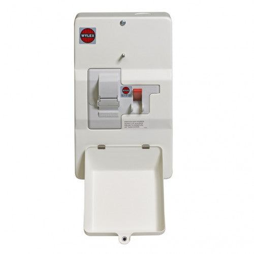 Wylex DSF100M 100A DP Metal Enclosed Domestic Switch Fuse with 100A Fuse