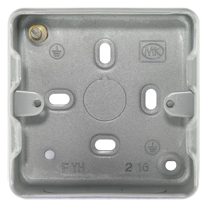 MK K8891ALM Grid Plus 1 Gang 40mm Metal Back Box with Knockouts