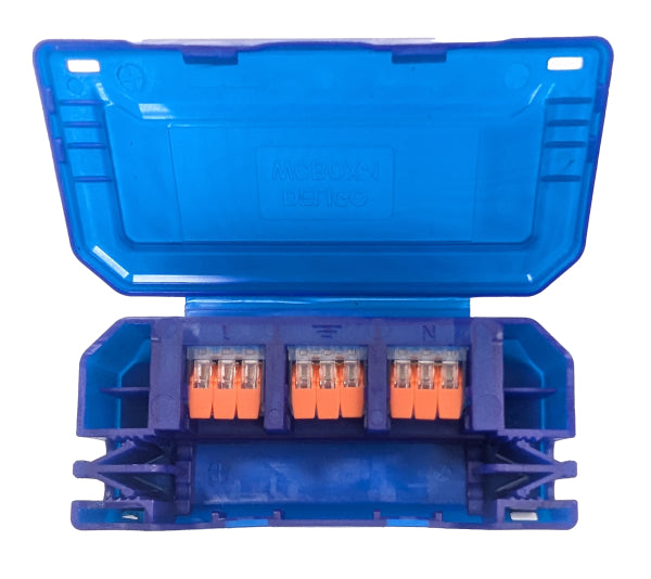 Deligo WCBOX-1 Fast-Fix IP20 Junction Box with 32A 3-Pole Lever Connectors